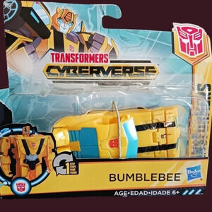 Transformer bumblebee cyberverse adventure deluxe
